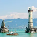 Lägenhet Am Stadtpark - Charmant, Seenah, Zentral In Historischem Gebaeude Lindau (Bodensee)